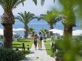 Mediterranean Beach Hotel : beach gardens